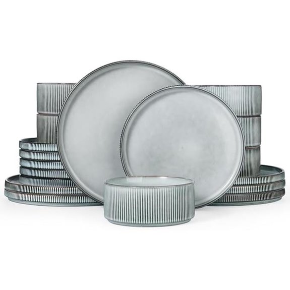 Famiware 18-Piece Blue Stoneware Dinnerware Set