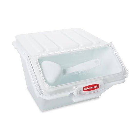 Rubbermaid ProSave Shelf Food Storage Bin with Scoop