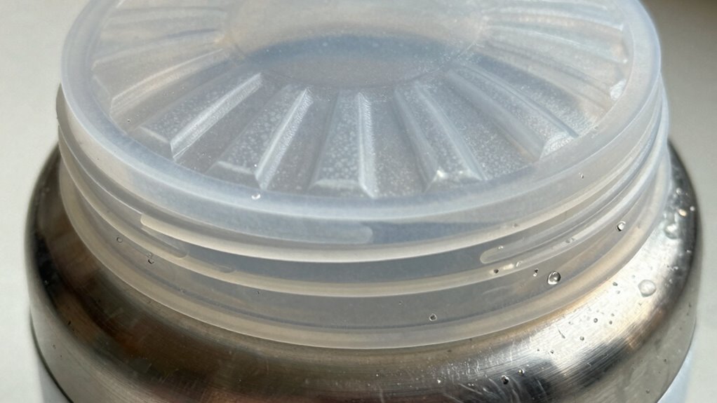 silicone traps odors permanently