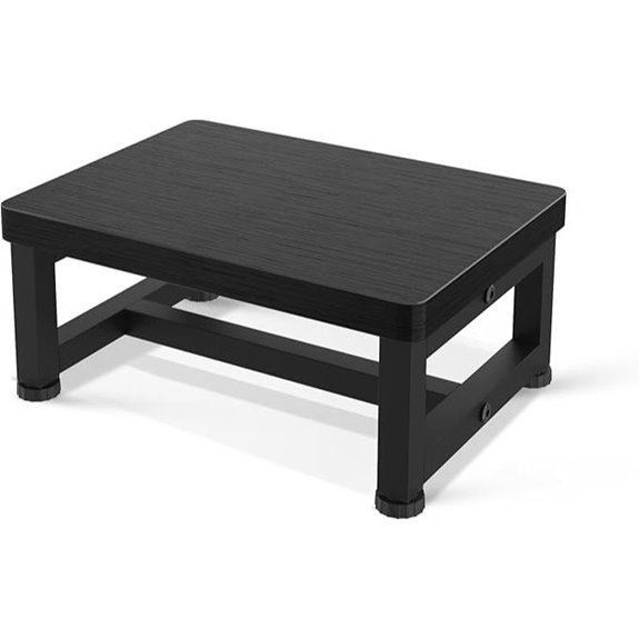 Heavy Duty Wooden Step Stool with Non-Slip Feet