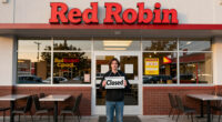 Red Robin Closings