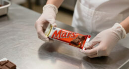 Mars Bar From 1991 Found – And It's 20G Bigger Than Today's